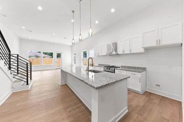 4710 Gunter Street, Houston, TX 77020