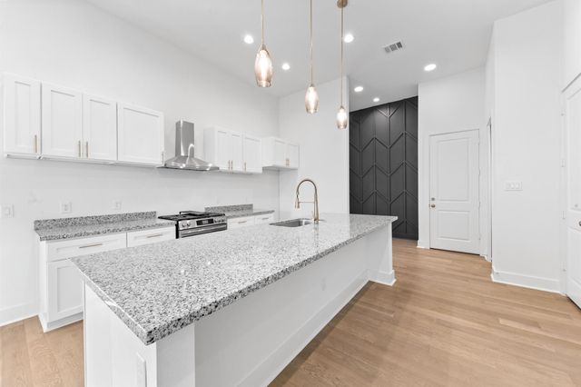 4710 Gunter Street, Houston, TX 77020