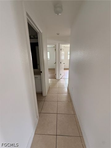 1125 SE 35th ST, Cape Coral, FL 33904