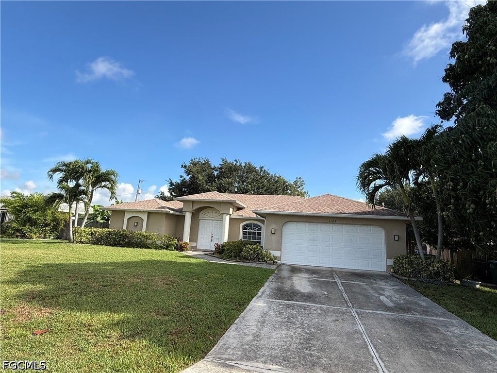 1125 SE 35th ST, Cape Coral, FL 33904