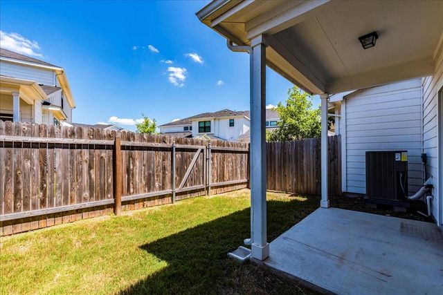 496 Fieldwood DR B, Buda, TX 78610