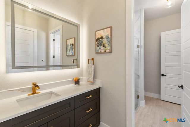 2415 Comal Springs, Canyon Lake, TX 78133