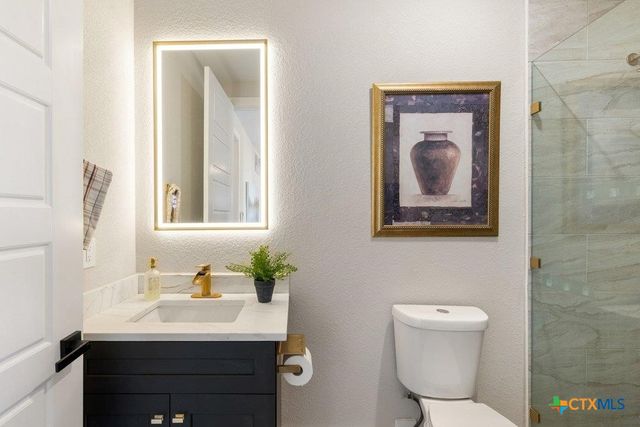 2415 Comal Springs, Canyon Lake, TX 78133