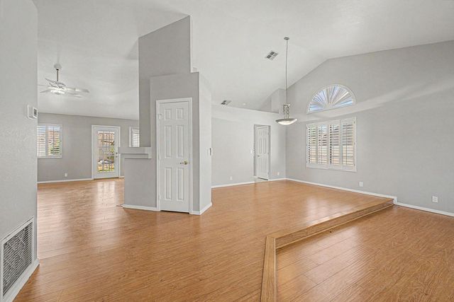 5719 E Saint John Road, Scottsdale, AZ 85254