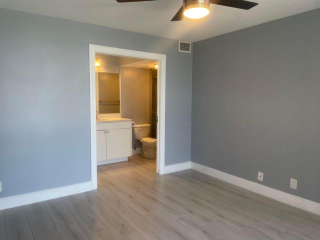 714 Executive Center Drive 24, West Palm Beach, FL 33401