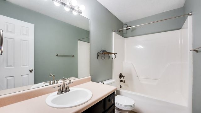 6820 Cutter Court, Springdale, AR 72762