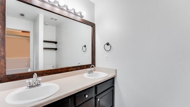 6820 Cutter Court, Springdale, AR 72762