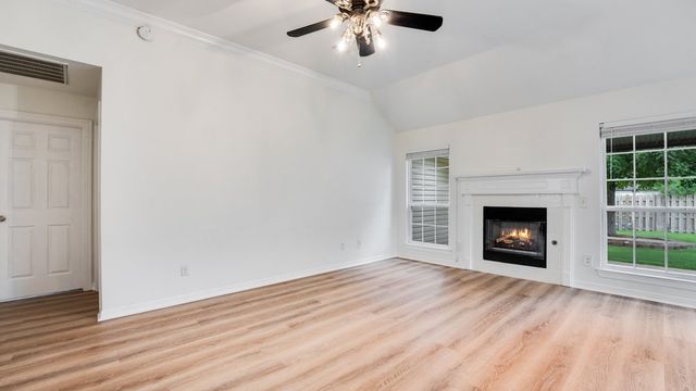 6820 Cutter Court, Springdale, AR 72762