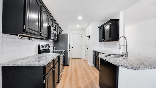 6820 Cutter Court, Springdale, AR 72762