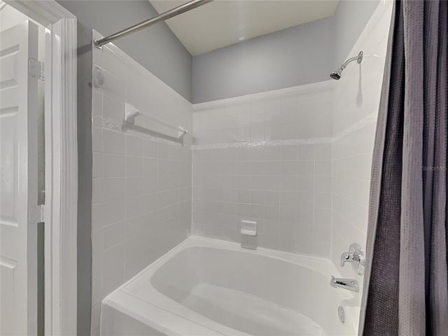 2550 GRAND CENTRAL PARKWAY 11, Orlando, FL 32839