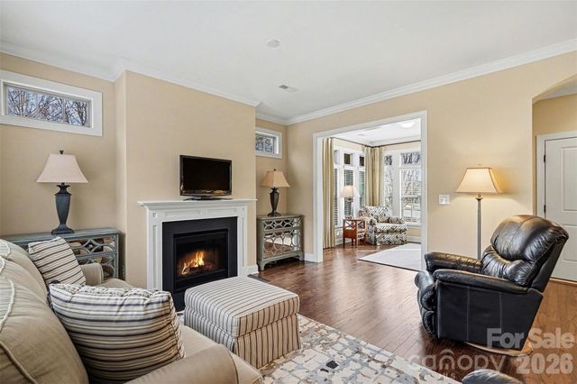 8315 Parknoll Drive, Huntersville, NC 28078