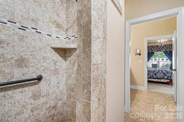 8315 Parknoll Drive, Huntersville, NC 28078