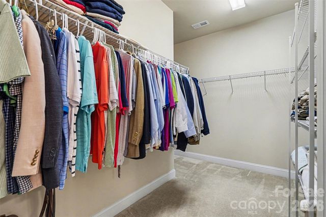 8315 Parknoll Drive, Huntersville, NC 28078