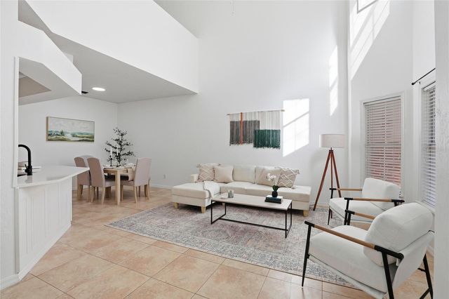 5067 NW 1 PLACE, Gainesville, FL 32607