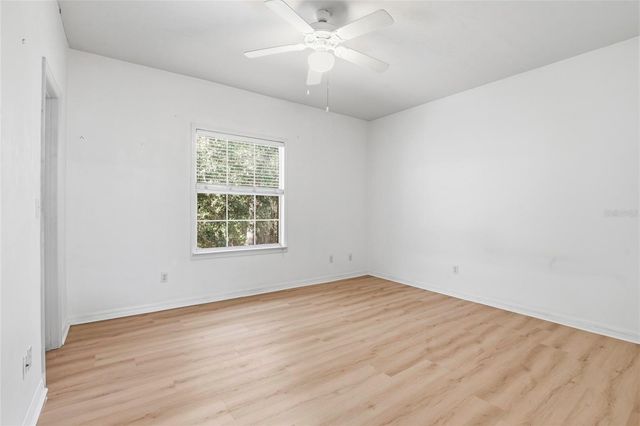 5067 NW 1 PLACE, Gainesville, FL 32607