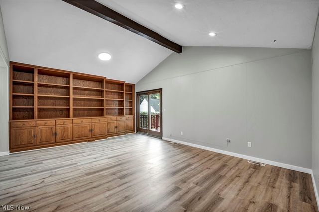 2496 Saybrook Road, University Heights, OH 44118