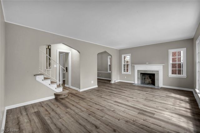 2496 Saybrook Road, University Heights, OH 44118
