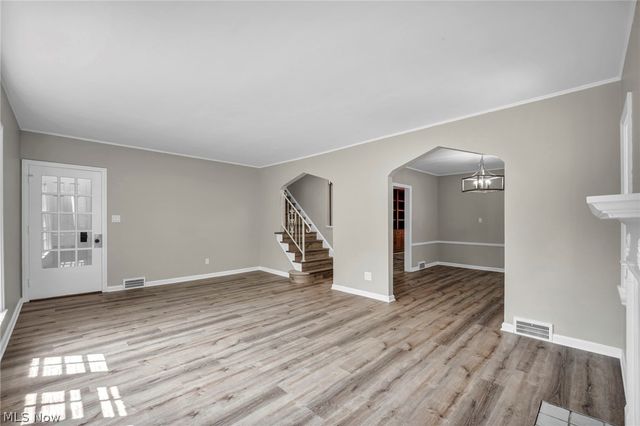 2496 Saybrook Road, University Heights, OH 44118