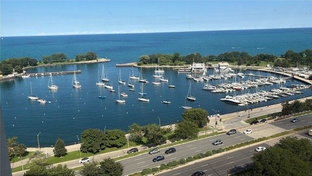 3200 N Lake Shore Drive 2008, Chicago, IL 60657