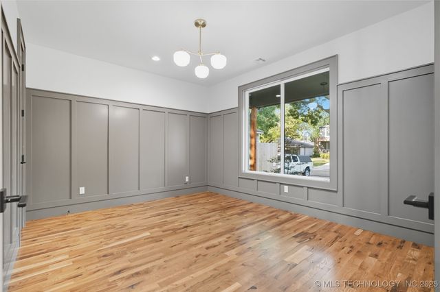 3921 S Madison Avenue, Tulsa, OK 74105