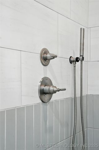 3921 S Madison Avenue, Tulsa, OK 74105