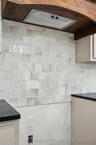 3921 S Madison Avenue, Tulsa, OK 74105