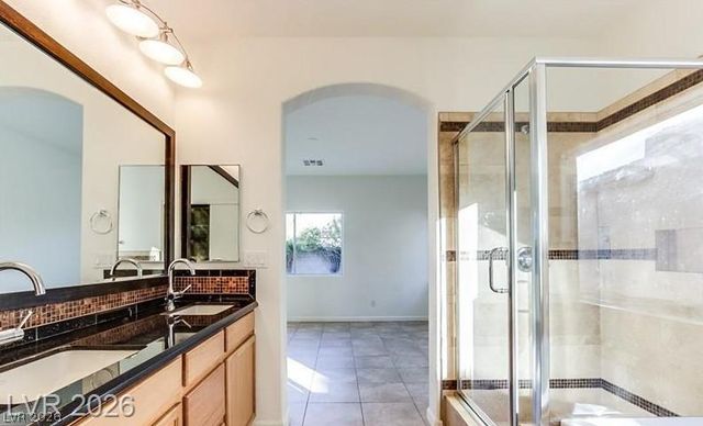 8244 Belmont Valley Street, Las Vegas, NV 89123