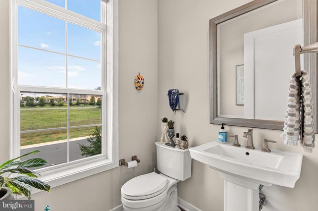 19818 BODMER DR, Ashburn, VA 20147