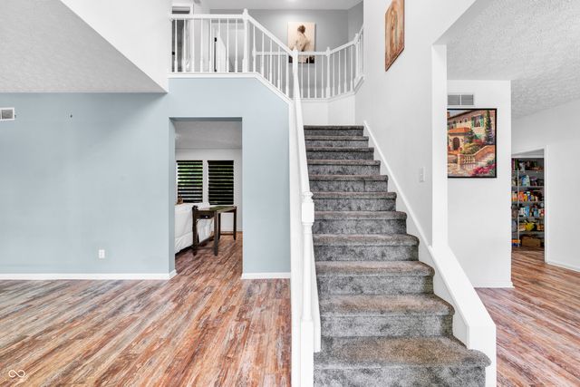 10249 Winlee Court, Indianapolis, IN 46236