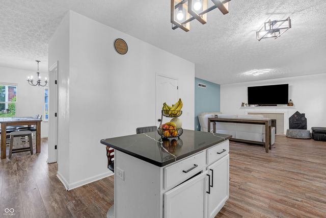 10249 Winlee Court, Indianapolis, IN 46236