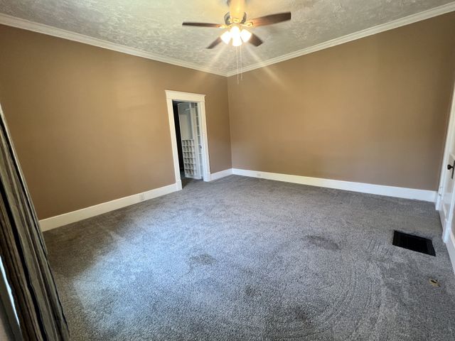 112 S Tarver Ave, Lebanon, TN 37087