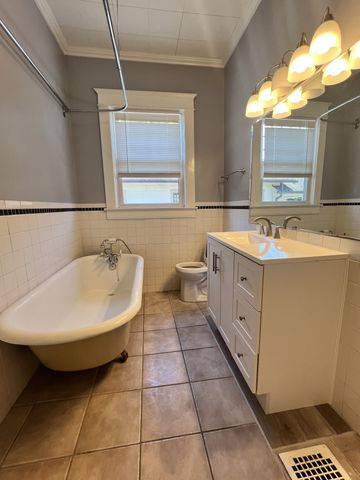 112 S Tarver Ave, Lebanon, TN 37087