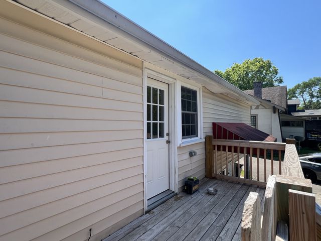 112 S Tarver Ave, Lebanon, TN 37087