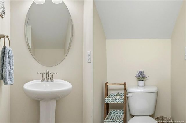 760 Legacy Lakes Way, Aberdeen, NC 28315