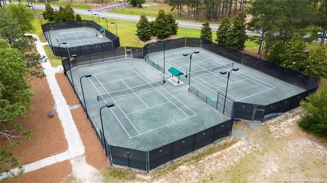 760 Legacy Lakes Way, Aberdeen, NC 28315