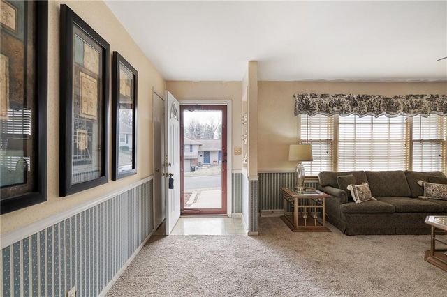 12128 E 49th Street, Independence, MO 64055