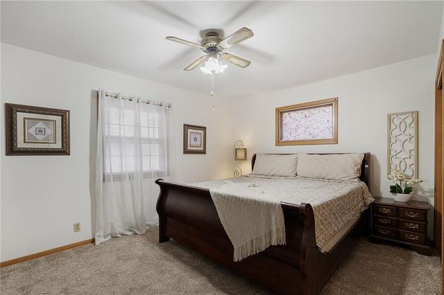 12128 E 49th Street, Independence, MO 64055