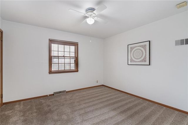 12128 E 49th Street, Independence, MO 64055