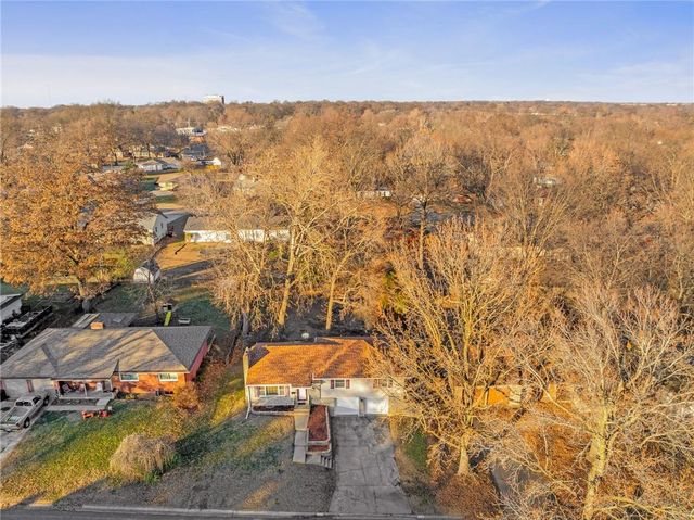 12128 E 49th Street, Independence, MO 64055