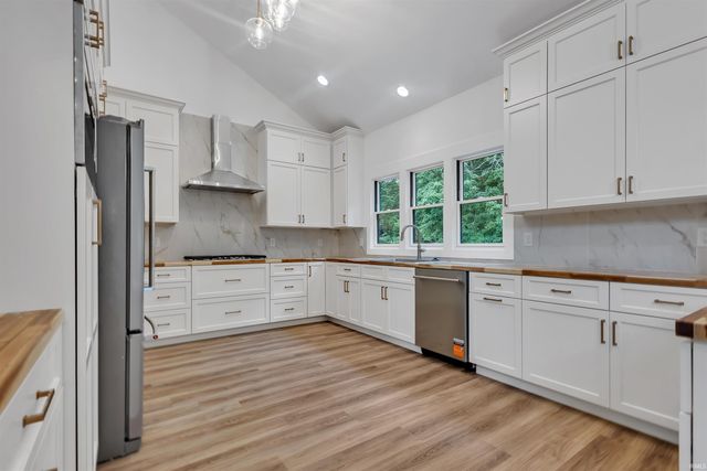 6221 S Shields Ridge Road, Bloomington, IN 47401
