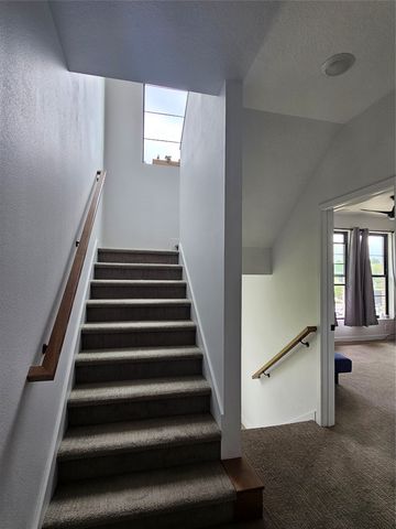 924 12th Street, Des Moines, IA 50309