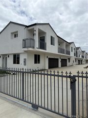 1439 S Palomares, Pomona, CA 91766