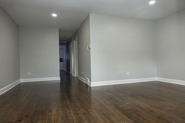 343 W 102nd Place, Chicago, IL 60628