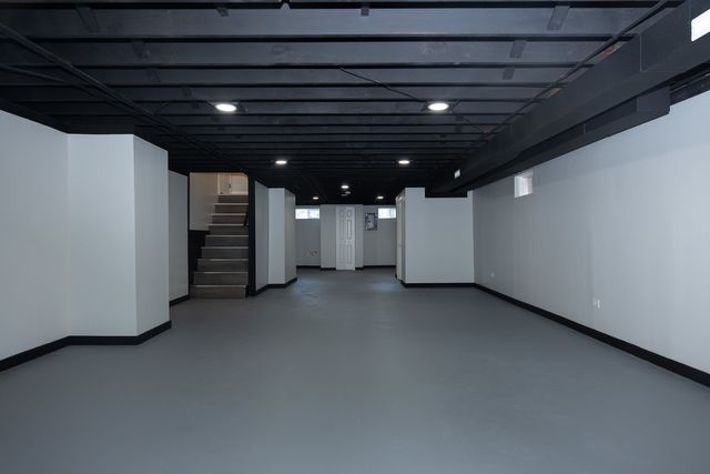 343 W 102nd Place, Chicago, IL 60628
