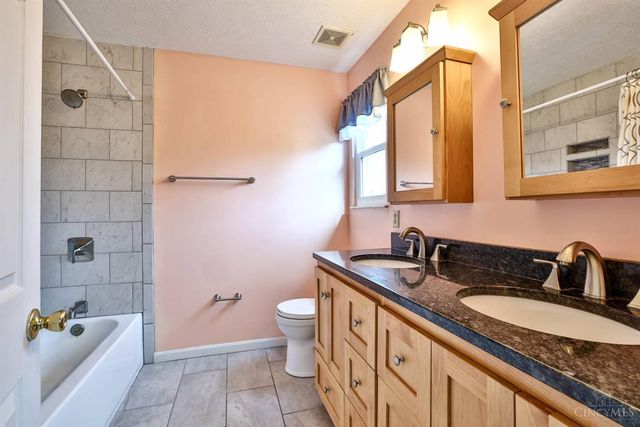 8244 Springleaf Lake Drive, Colerain Twp, OH 45247