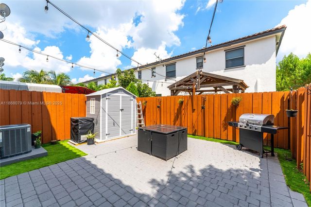 11505 SW 250th St, Homestead, FL 33032