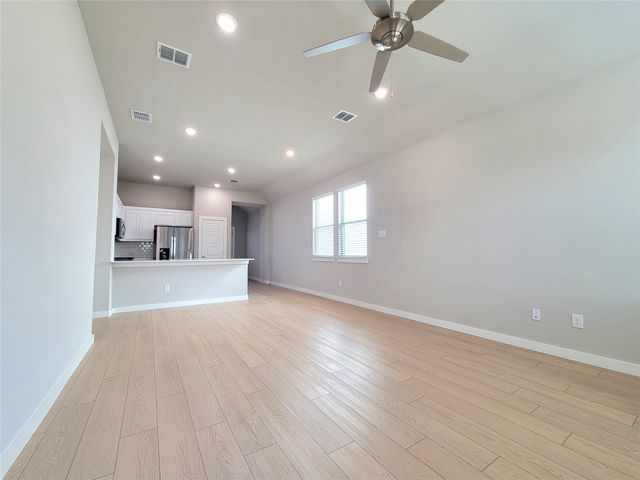 3619 CHAMBERS Drive, Farmersville, TX 75442