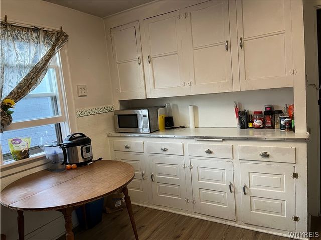 375 Winspear Avenue, Buffalo, NY 14215