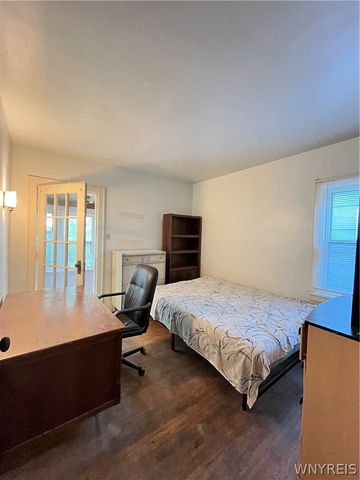 375 Winspear Avenue, Buffalo, NY 14215