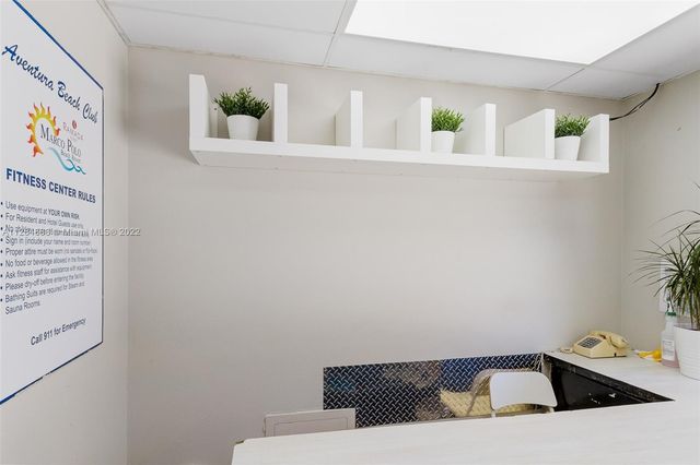 19201 Collins Ave 641, Sunny Isles Beach, FL 33160